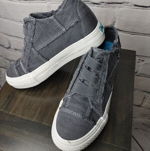 Casual Grey Wedge Canvas Sneakers